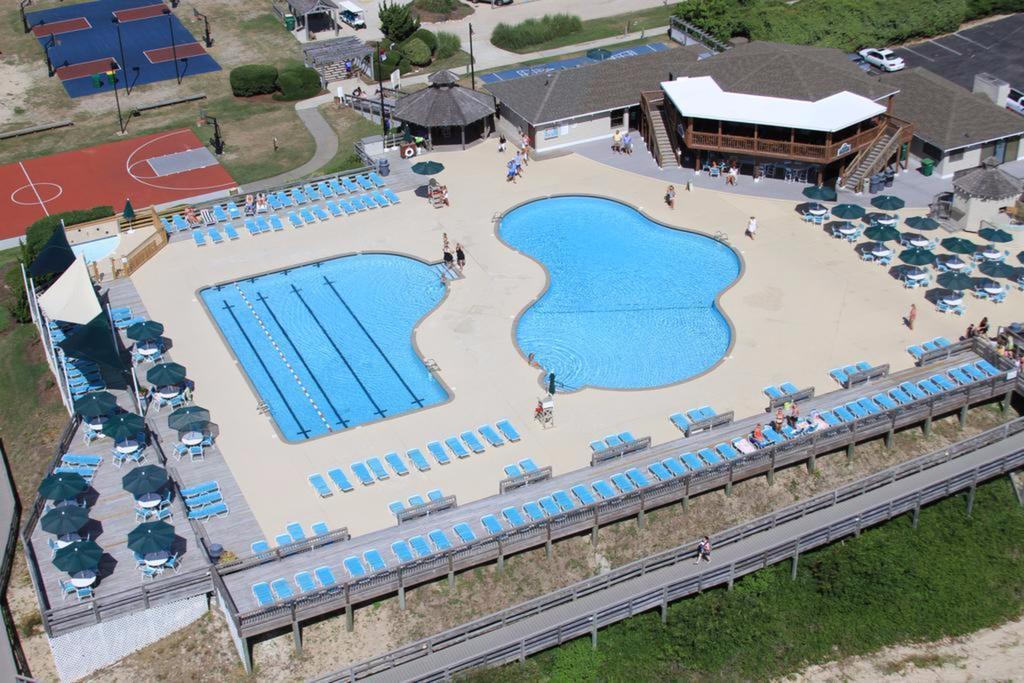 Beacon Villas At Corolla Light Resort By Kees Vacations Exteriör bild