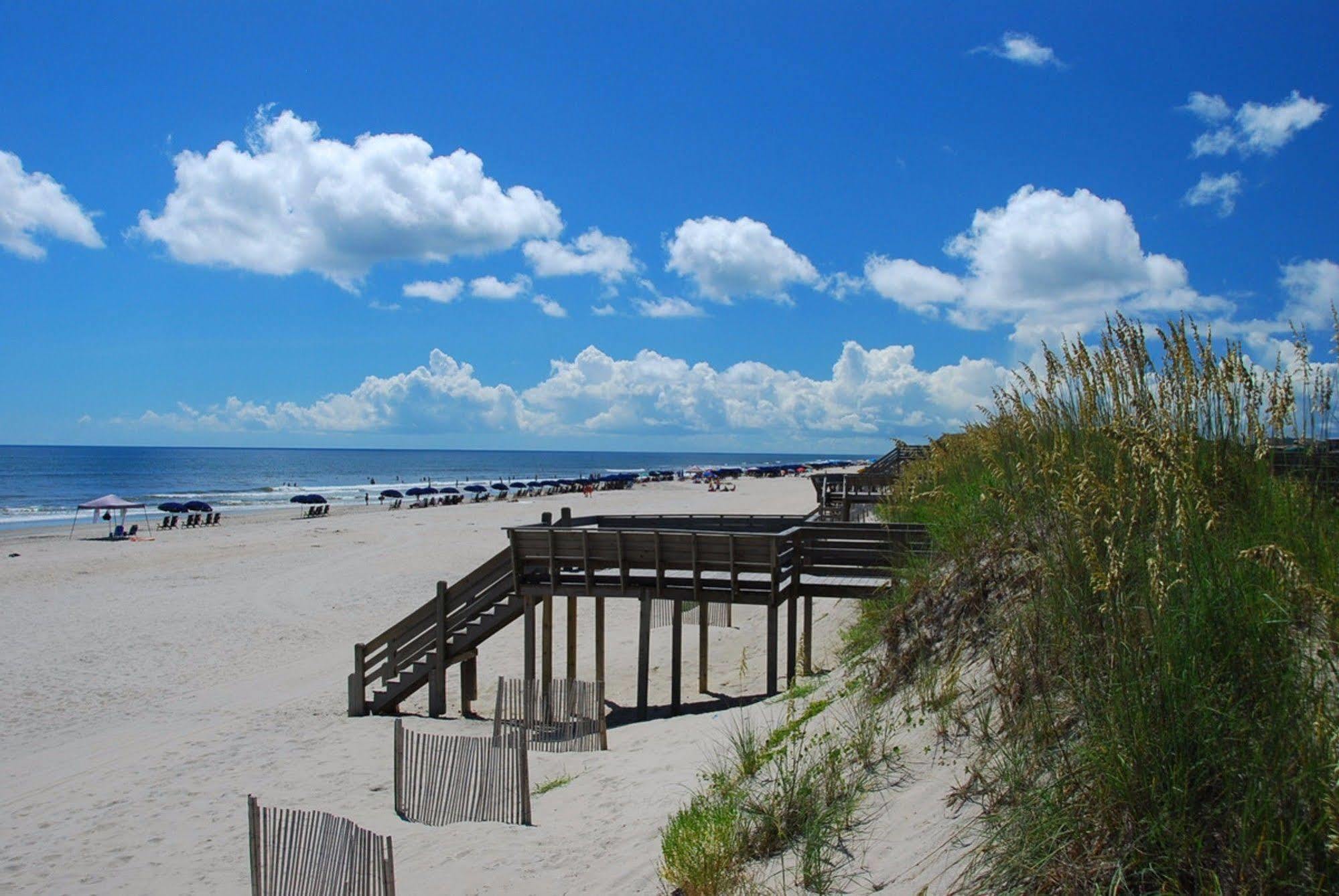 Beacon Villas At Corolla Light Resort By Kees Vacations Exteriör bild