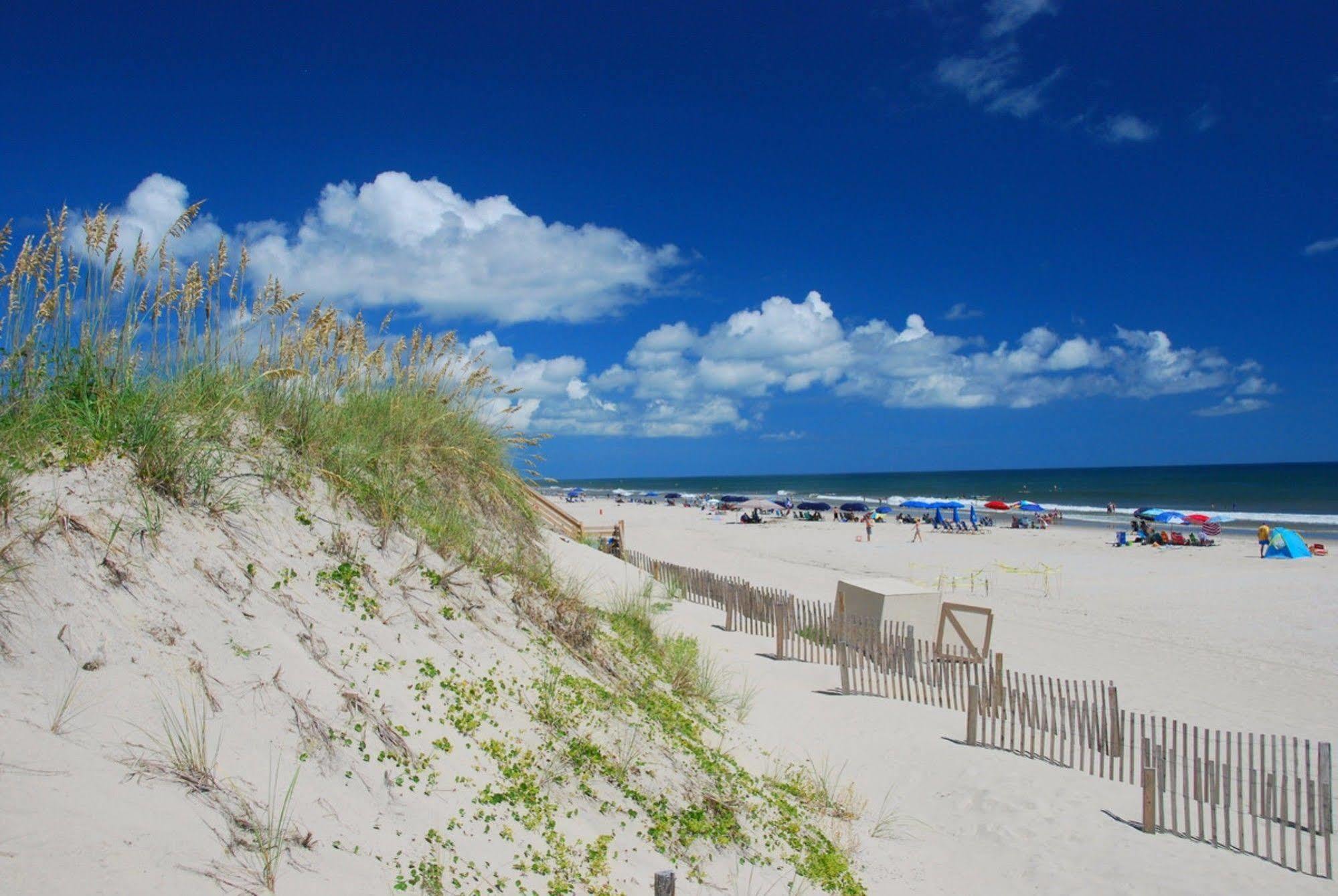 Beacon Villas At Corolla Light Resort By Kees Vacations Exteriör bild